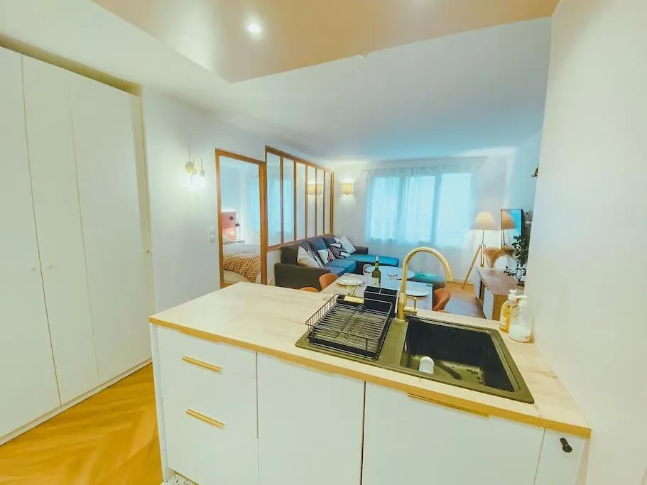 Appartement Climatise Vieux Port, Renove Et Cosy Marseille 0*,  France